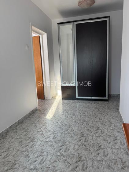 Unirii-piata alba iulia - 10