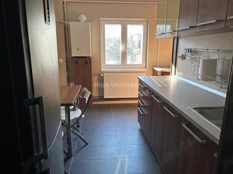 Bracoveanu-Soseaua Oltenitei-Apartament de 4 camere - 2