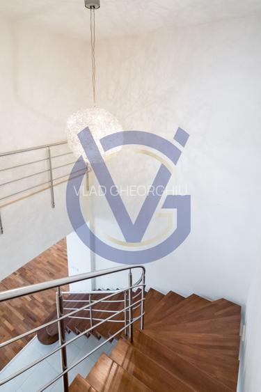 Privind in zare deasupra tuturor - PENTHOUSE unic cu terasa 191 mp - COMISION 0% - 46