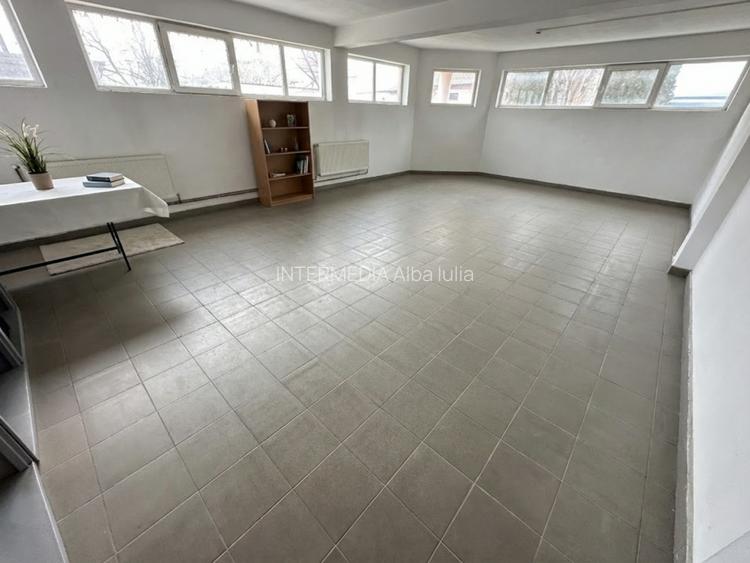 HALA DE INCHIRIAT I 1200 MP I CU TOATE UTILITATILE I ACCES TIR I CURTE I - 4