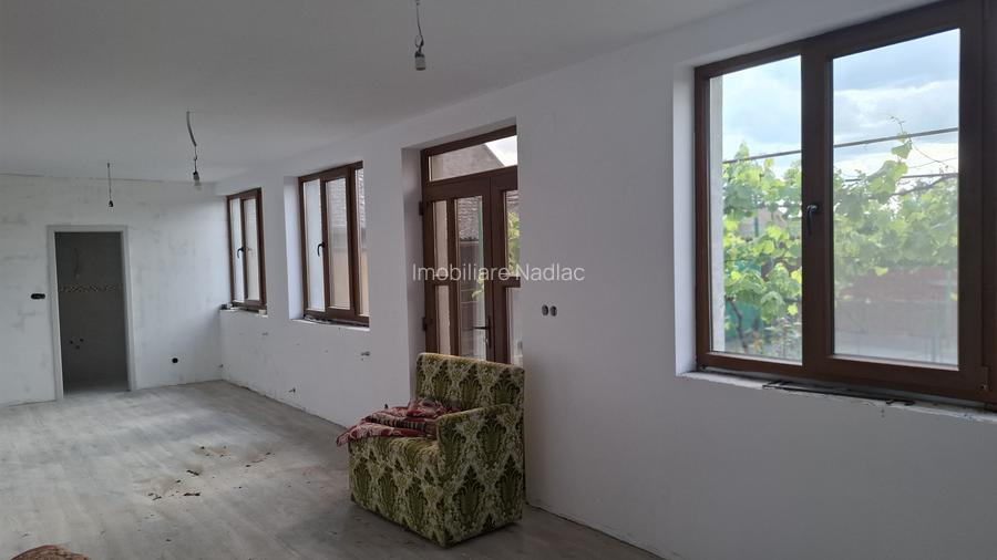 Proprietate rară în Nădlac – Casa ultracentral 7 camere - 8