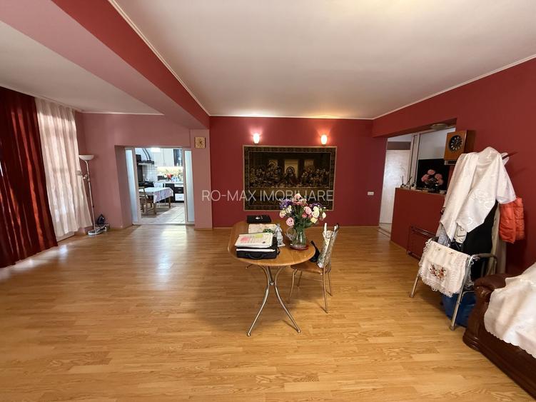 Vila P+1 cu terasă 255 mp + garaj 22,5 mp si teren 417 mp-Berceni ! - 5