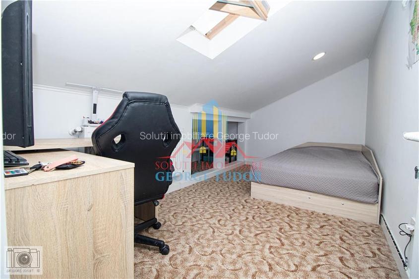 Apartament 95 mp, 2 camere + mansarda,  Str. Tineretului Nr 66,  Chiajna - 17