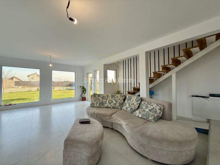 Vila cu 6 camere eficienta energetic 265 mp utili | Sacalaz | E-V - 2