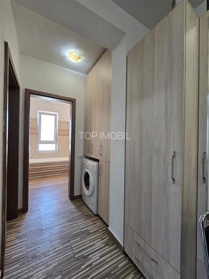 Etaj 2 - Complex Eos Rediu, 3 camere decomandat cu geam la baie, 2 balcoane - 8