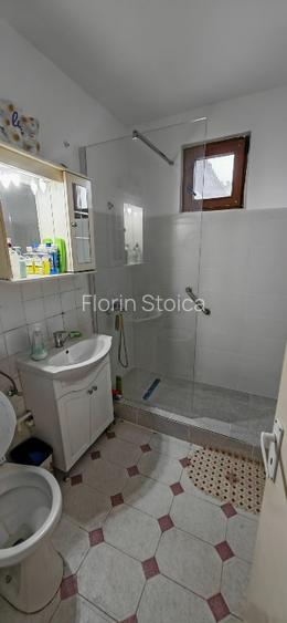 Apartament 3 camere zona Tomis1,la 50 metri de școală 30 - 5