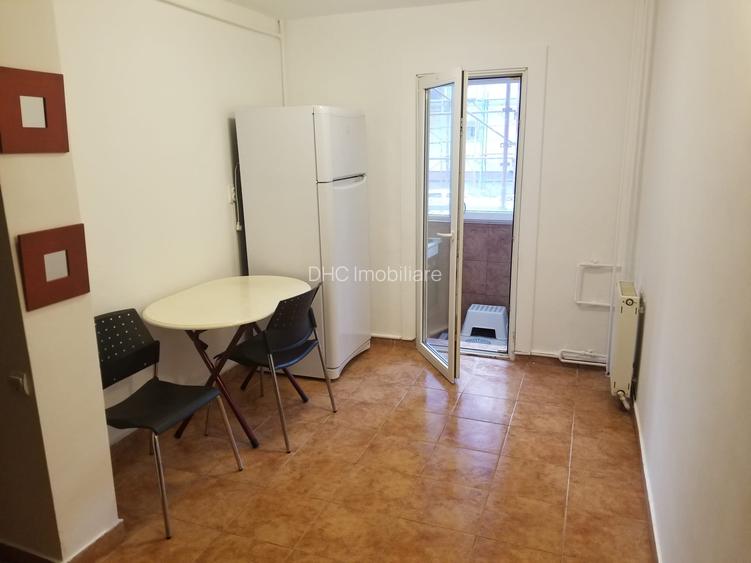 2 camere spatios  zona Rahova cu 2 balcoane - 9