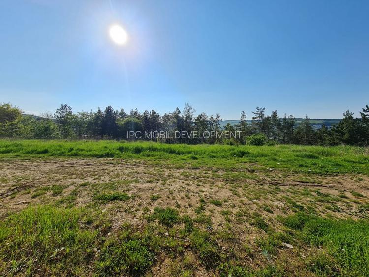 Teren intravilan de vanzar,  zona Sf Ion- Faget - 2