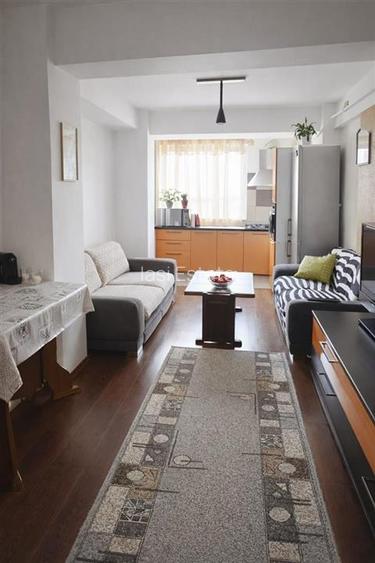 Apartament cu 2 camere complet utilat si mobilat - 4