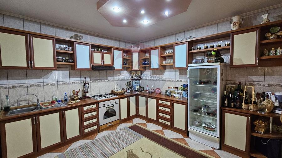 Doua Vile cu teren intravilan de 1080mp in orasul Suceava - 16