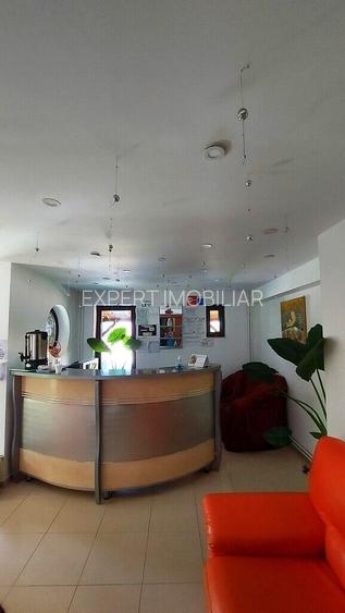 Vanzare pensiune in statiunea Predeal-Cioplea 15 camere - 15