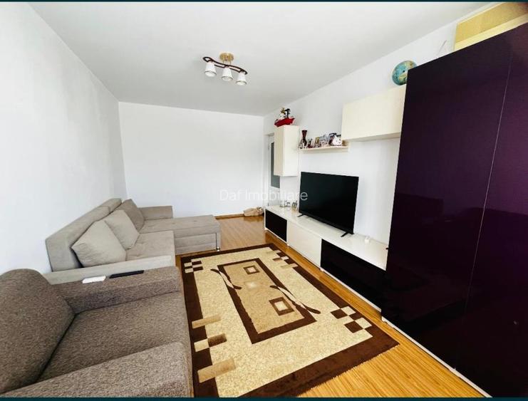 3camere centrala p renovat-70mp -Gorjului metrou - 2bai-bloc 1980 - 7