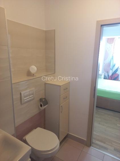 Apart. pozitie centrala, aproape de Aula Universitatii si Colina Universitatii - 13