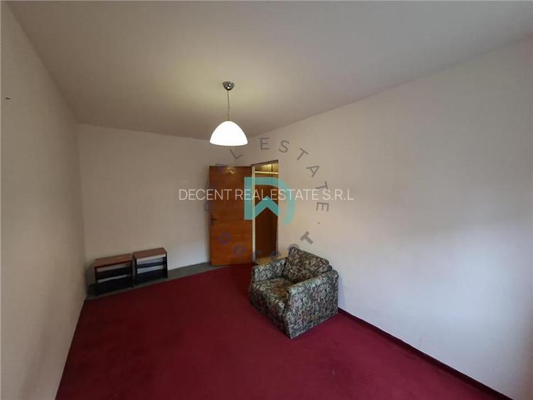 Apartament 2 camere, intermediar, decomandat,  Calea Bucuresti/ Toamnei - 5