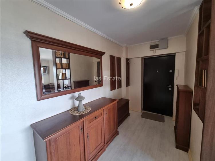 Apartament spatios cu 2 camere cu vedere frumoasa - 7