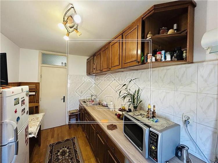 Apartament de vanzare in Sibiu - 3 camere, 2 balcoane si pivnita - - 3