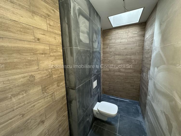 PROIECT DEOSEBIT - 18