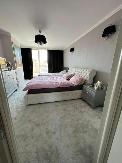 Penthouse de lux cu 6 camere, 3 locuri de parcare, zona Europa - 12