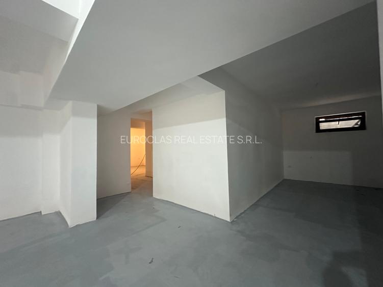 Spatiu comercial 130 mp - demisol - Faleza Nord - 122.000 euro   (Cod E8) - 11