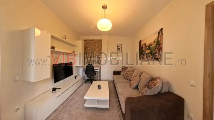 Apartament 2 camere, zona Mosilor, in vila interbelica - balcon generos si boxa - 2