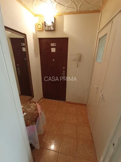 Apartament 2 camere Podu Ros, etaj 1, fara risc - 5