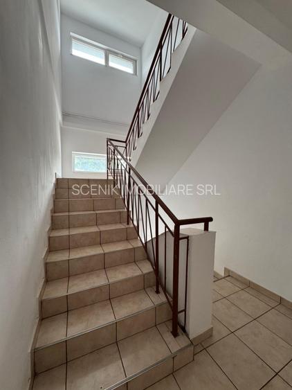 Imobil cu 24 de camere pentru inchiriat, zona Carierei - 19