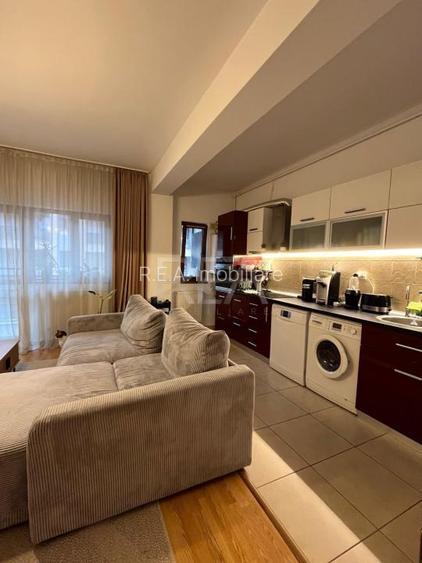 2 camere Titan decomandat, centrala, parcare, et. 1, an 2013, 78 mp - 7