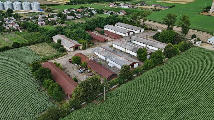 Platformă industrială 33.051 mp teren | 7.120 mp hale | Verești – SV - 2