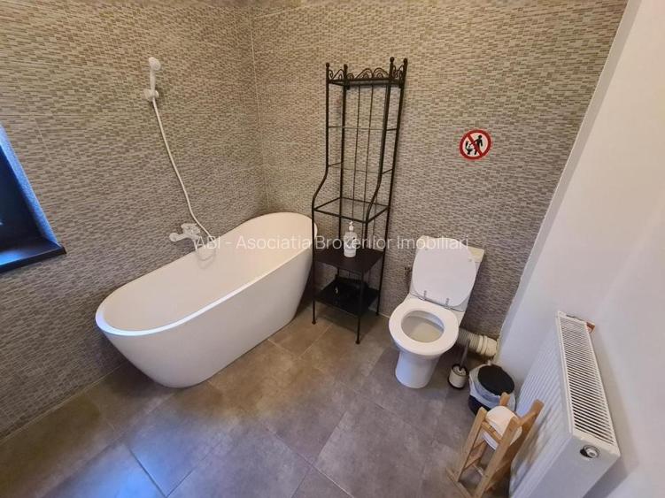 Unique aesthetic view Busteni new house 300sqm - 24