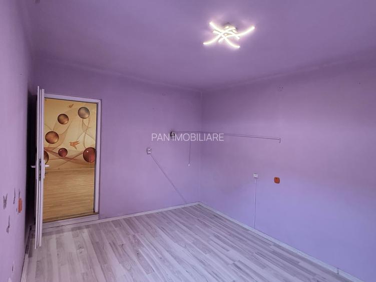 Comision 0% - Zona Stadion - Casa cu 3 camere si dependinte - 6