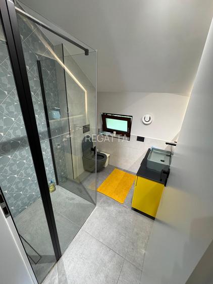 VILA COCHETA CU TEREN GENEROS,  PANOURI FOTOVOLTAICE 11KW SI GARAJ - 24