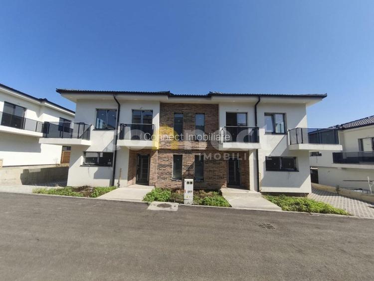 Casa duplex cu 3 dormitoare, 2 bai si curte privata, Floresti - 2