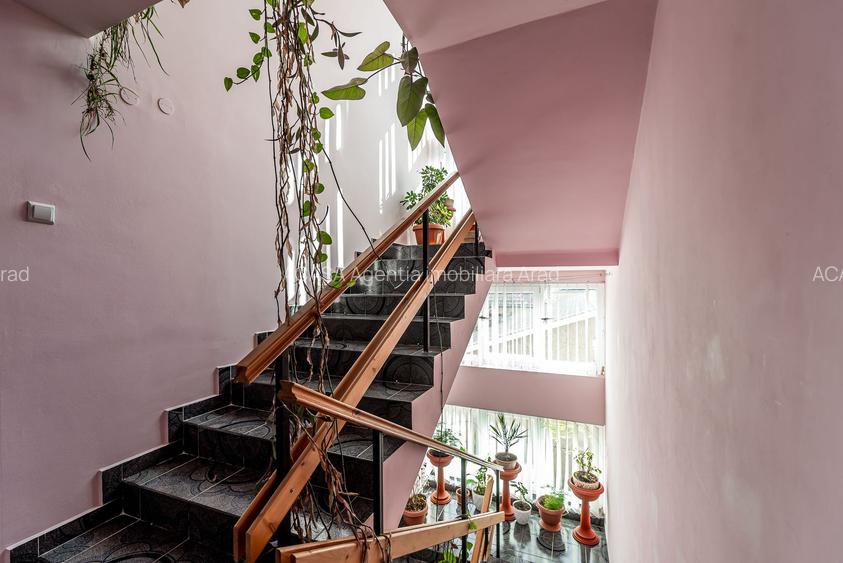 Casă spațioasă în mijlocul orasului, Str. Constantin Brâncuși - 10