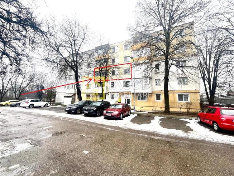 Apartament 4 camere decomandate, etajul 2, zona Narcisa / Republicii - 3