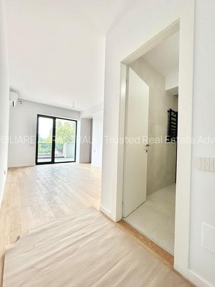 Apartament 4 camere de inchiriere zona Pipera . - 6
