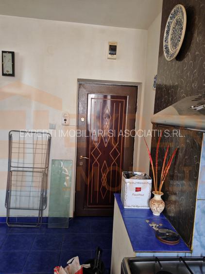 Apartament 2 camere situat in zona Abator - Far - 11