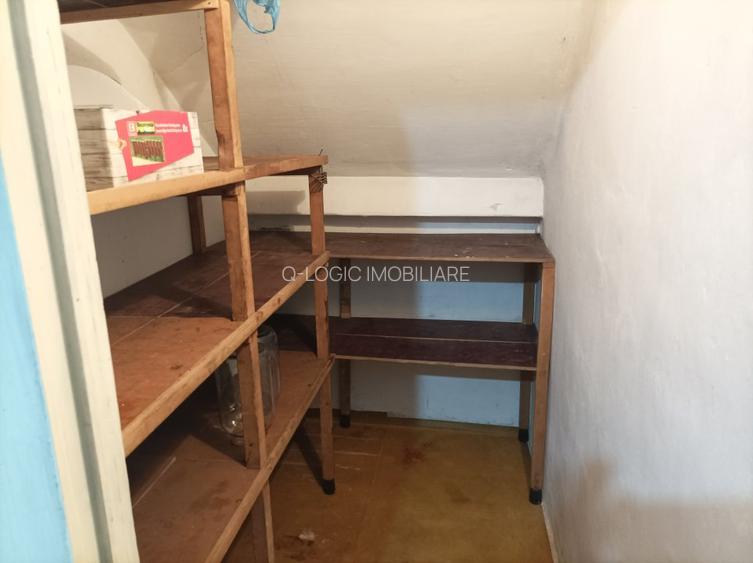 Apartament 3 camere liber la vanzare zona Central - 18