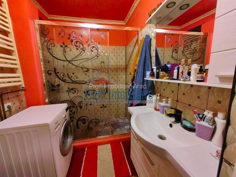 Casa cu 2 camere si terasa mare in centru pe strada Baritiu - 10