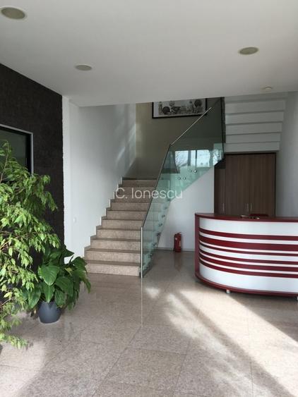 Birouri moderne + depozit, 1532 mp utili, aut. ISU, 2001 mp teren, proprietar - 6