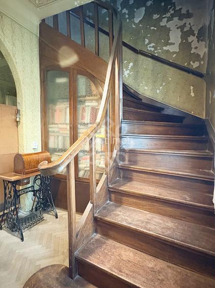 Casa de vanzare ultracentral in Oradea, strada Postavarului - 14