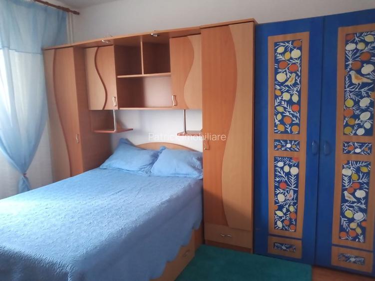 Inchiriez apartament 2 camere Micro 20 - 5