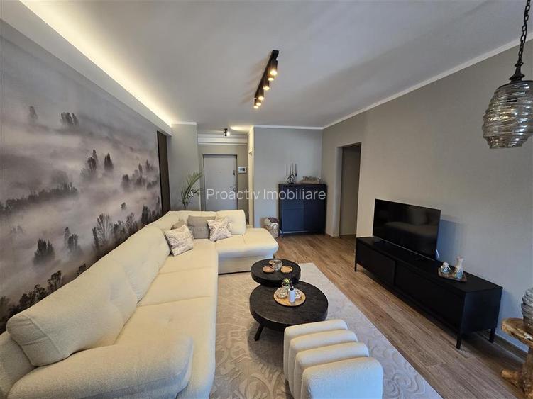 Apartament cu 3 camere, Bloc Nou, Etaj Intermediar, zona Universitatii, 3c-4379 - 2