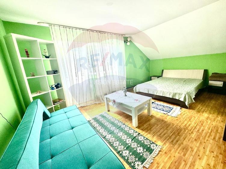 Casă / Vilă cu 5 camere de vânzare - 9