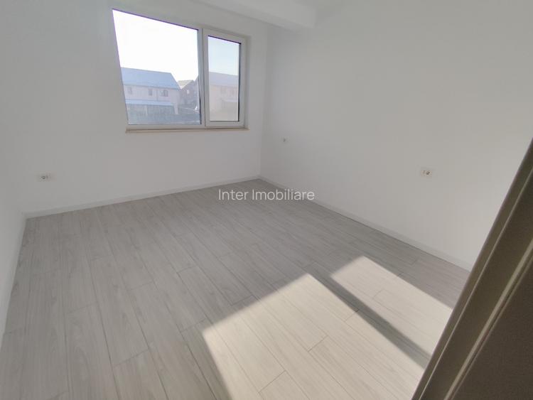 Casa tip duplex,finalizata,intabulata,acces asfaltat-Popas Pacurari,cod:161300 - 13
