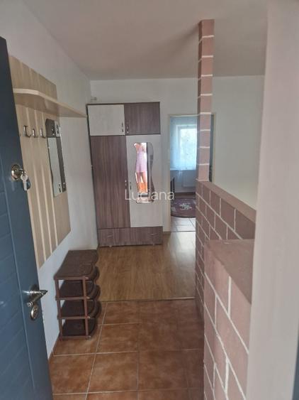 Apartament de vanzare - 3