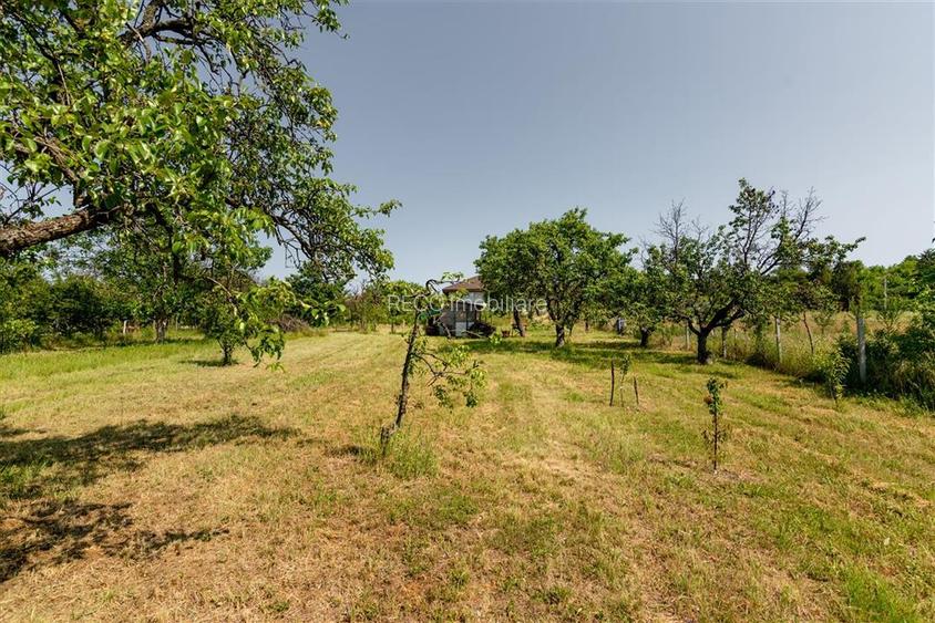 Casa cu living+3 camere cu panorama si teren mare pe Sofiei - 44