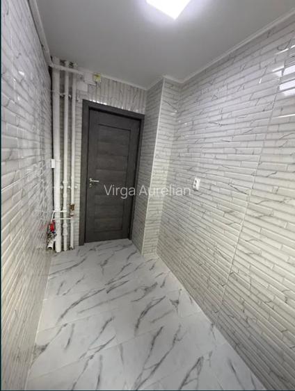 De vânzare apt. 2 camere Victoriei - 3