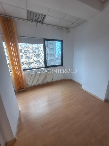 Bd. Mamaia , spatiu IDEAL BIROURI, 43 mp. - 2