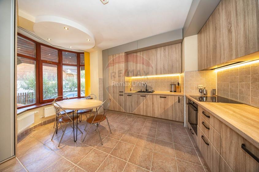 Vilă cu 8 Camere, Sală de Fitness și Saună in Moieciu Comision 0% - 33