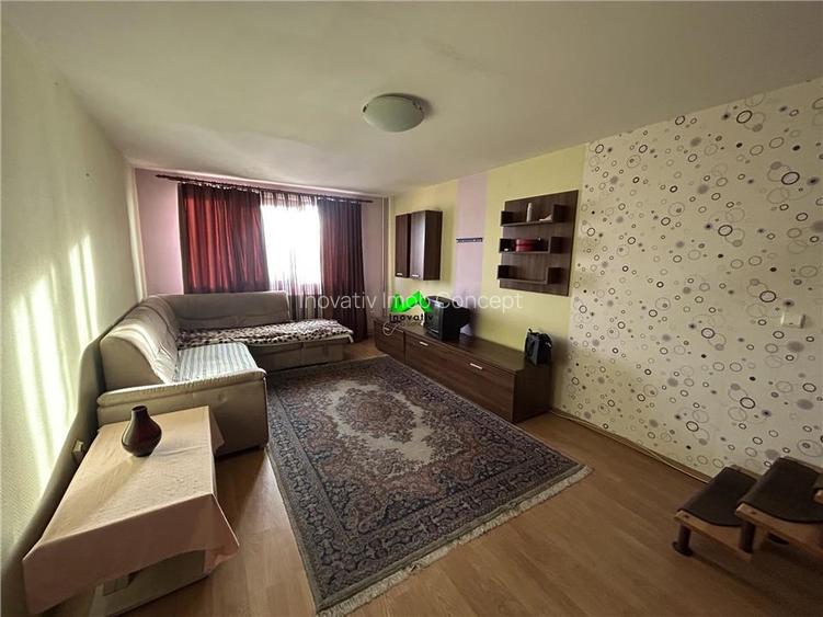 Apartament de vanzare 4 camere 2 bai Sibiu Turnisor - 3